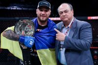Скотт Кокер считает Ярослава Амосова совершенным бойцом
