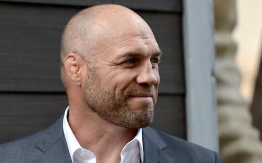 Рэнди Кутюр раскритиковал руководство UFC за организацию боя Кормье-Леснар