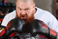 Дацик ответил на обвинения Емельяненко в пивном алкоголизме