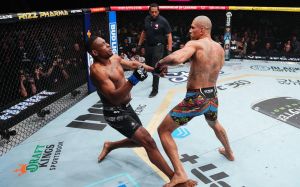 Алекс Перейра не оставил шансов Джамаалу Хиллу на UFC 300