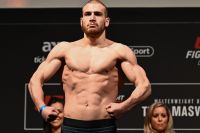 UFC Fight Night 147: Том Брис снялся с боя против Йена Хейниша