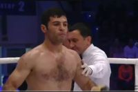 Российский боксер Ананян завоевал титул, но не получил чемпионский пояс и попал в полицию.