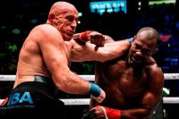 Джеронимо дос Сантос наглухо вырубил Алексея Олейника на BKFC 71: видео