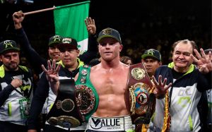 Эрик Гомес объяснил, почему Сауль Альварес отказался от титула WBO в полутяжелом весе
