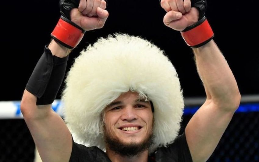 Умар Нурмагомедов перечислил топовых бойцов UFC, с которыми он хочет подраться"
