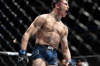 Александр Эрнандес в очень близком бою одолел Франсиско Триналдо на UFC on ESPN 4
