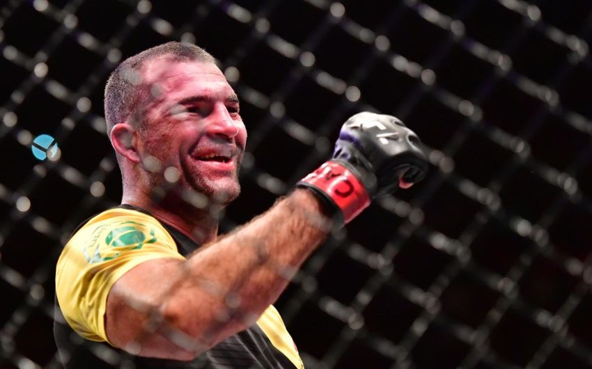 Маурисио Руа встретится с Сэмом Алви на UFC Fight Night 164
