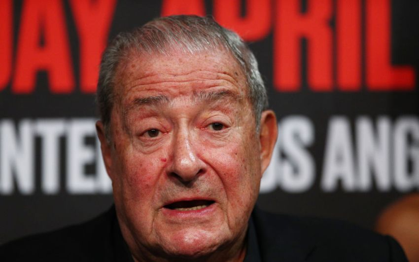 Арум: "Ломаченко - Лопес может и не пройти на PPV"
