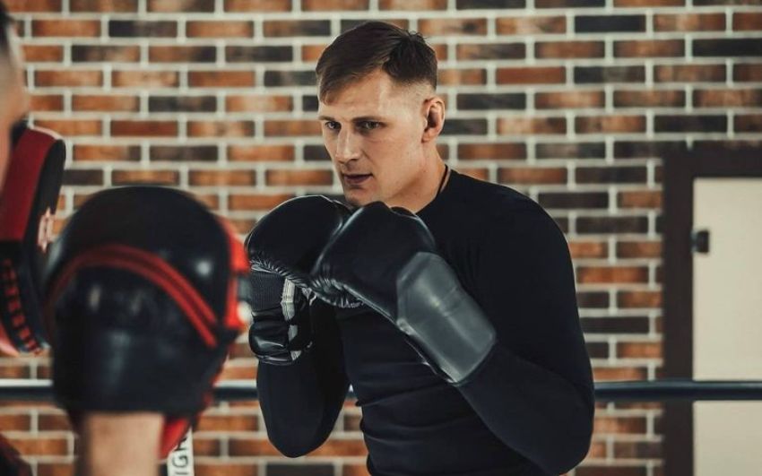 Александр Волков опубликовал видео спарринга с Федором Емельяненко