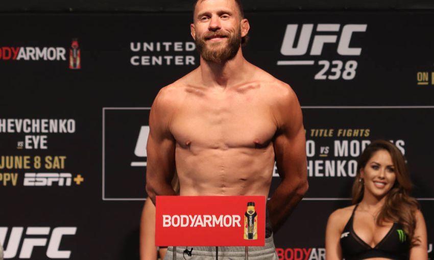 Результаты взвешивания турнира UFC Fight Night 158: Дональд Серроне - Джастин Гэтжи