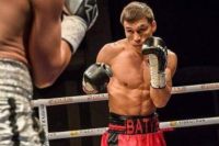 Казахстанский боксер рассказал о спарринге с Теренсом Кроуфордом