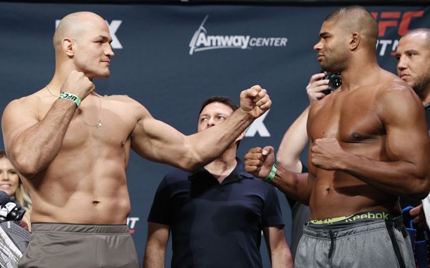 UFC расторгло контракт с Алистаром Оверимом и Джуниором Дос Сантосом