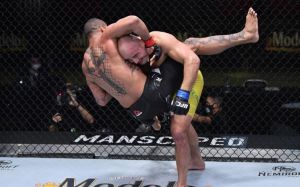 Ян Блахович отреагировал на победу Тейшейры над Сантосом на UFC on ESPN+ 40