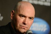 Уайт отреагировал на мнение о том, что UFC не заботится о своих бойцах, пытаясь проводить турниры в карантин