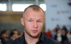 Александр Шлеменко раскрыл суть своей договоренности с Хабибом и намекнул на сумму гонорара за бой с Гусейновым