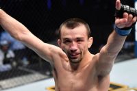 Аскар Аскаров одержал победу над Алешандре Пантожей на UFC on ESPN+ 30