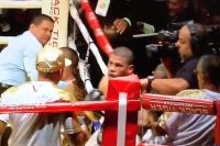 Пуэрториканский боксер и тренер его соперника отстранены от боев за драку в ринге