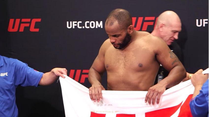 Энтони Джонсон обжалует взвешивание Дэниеля Кормье к UFC 210