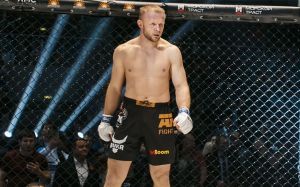 Александр Шлеменко рассказал, знает ли Хабиб о его договоренности по поводу боя с Исмаиловым