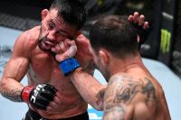 Фрэнки Эдгар победил Педро Муньоса в конкурентном бою на UFC on ESPN 15