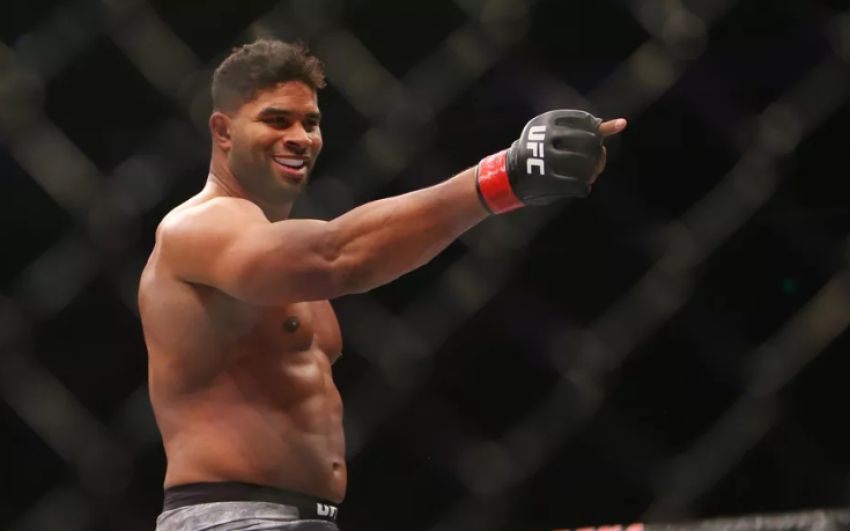 Слух: Бой Алистара Оверима и Александра Волкова состоится на турнире UFC в Санкт-Петербурге