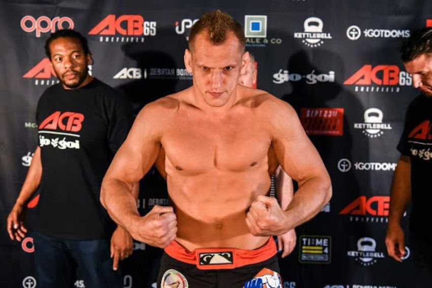 Вячеслав Василевский подерется с экс-бойцом UFC на турнире RCC 9