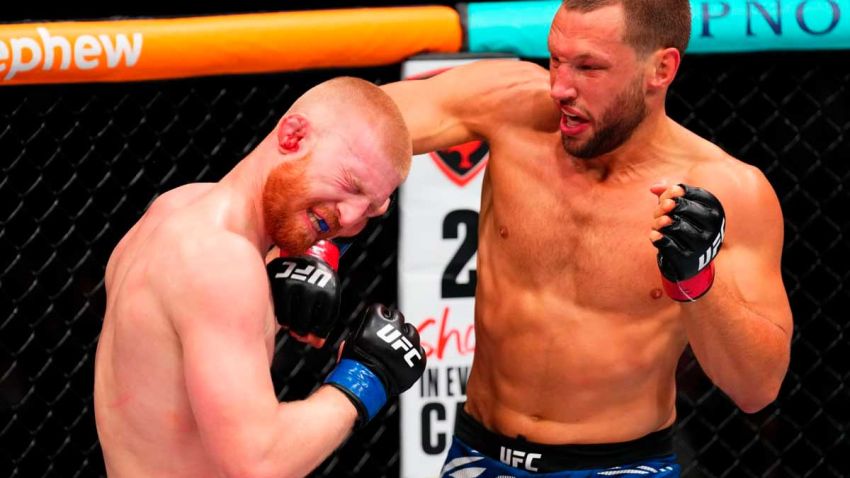 Видео боя Ренье де Риддер – Бо Никал UFC on ESPN 67