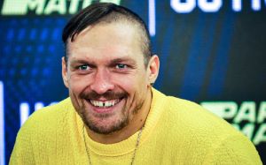 "По ходу, застыло г*вно, и тебя уже прет месяц": Редкач едко высмеял Усика
