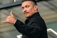 Тедди Атлас хочет, чтобы Усик завершил карьеру
