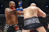 Федор Емельяненко нокаутировал Куинтона Джексона в первом раунде на Bellator 237