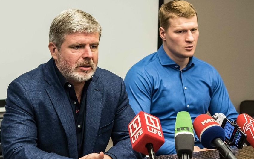 Андрей Рябинский - о состоянии здоровья Поветкина: "Я не могу сказать, что там уж прям совсем"