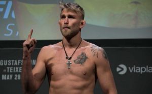 Александр Густаффсон нуждается в новом сопернике на турнир UFC 227 в Лос-Анджелесе