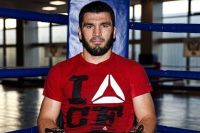 Артур Бетербиев - о потенциальном поединке с чемпионом UFC: "Пока что Дана Уайт не заинтересовался этим"