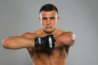 Бывший претендент на чемпионский пояс WSOF Ник Ньюэлл возвращается клетку 