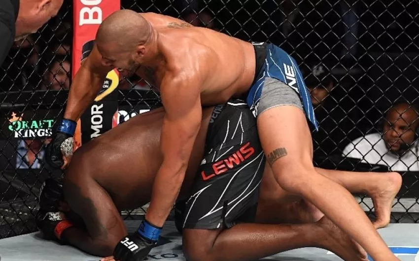 MMA News: Cyril Gane: "I expected that I could finish Lewis in this manner". Video interview