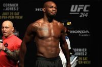 Энтони Смит - об отказе Джонса от титула UFC в полутяжелом весе: "Это был благородный поступок"