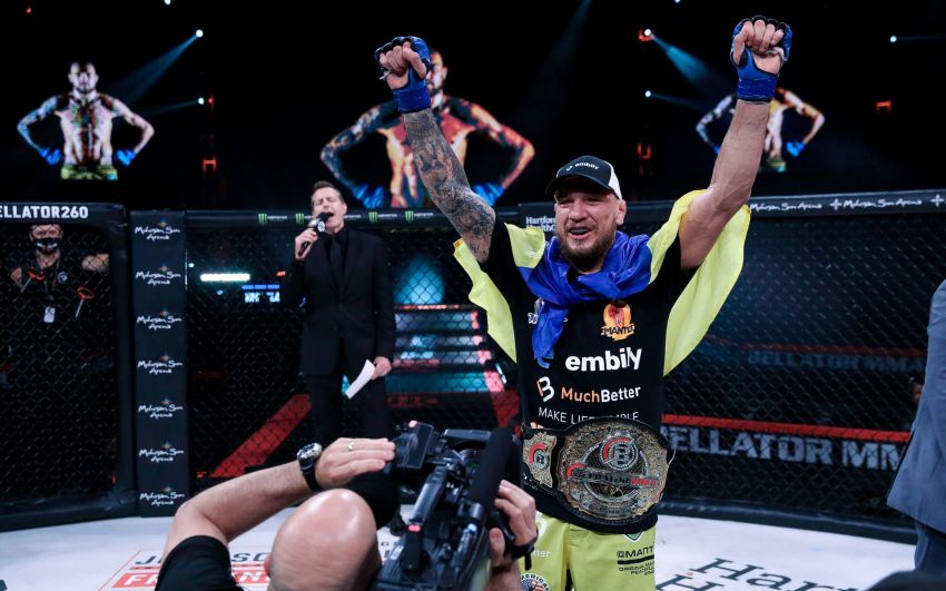 Ярослав Амосов - о дебюте Дмитрия Гриценко в Bellator: "Это украинский стиль: идешь в армию, а потом – драться"
