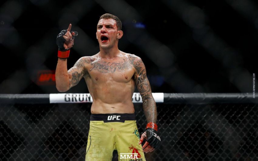 UFC 227: Ренато Мойкано финишировал Каба Свонсона