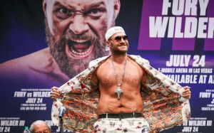 Промоутер Александра Усика оценил трэш-ток Тайсона Фьюри