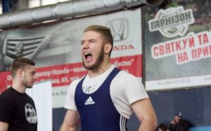 День Рожденья у Пельменя
