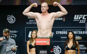 Стефан Штруве и Марчин Тыбура проведут бой на турнире UFC в Гамбурге