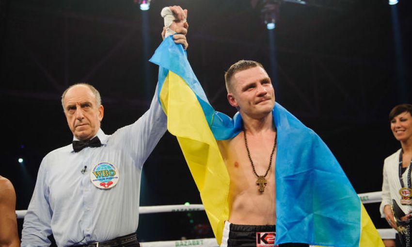 Денис Беринчик назвал лучших боксеров мира, включив в список Усика и Ломаченко
