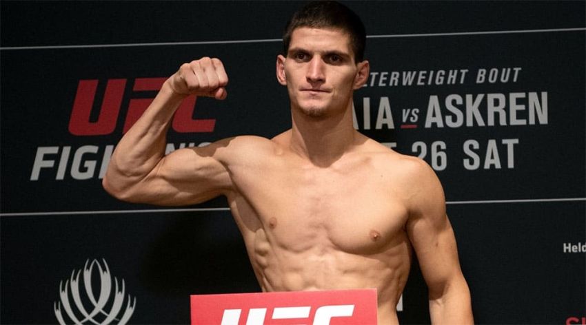 Боец UFC Мовсар Евлоев рассказал, что делает за час 1500 отжиманий