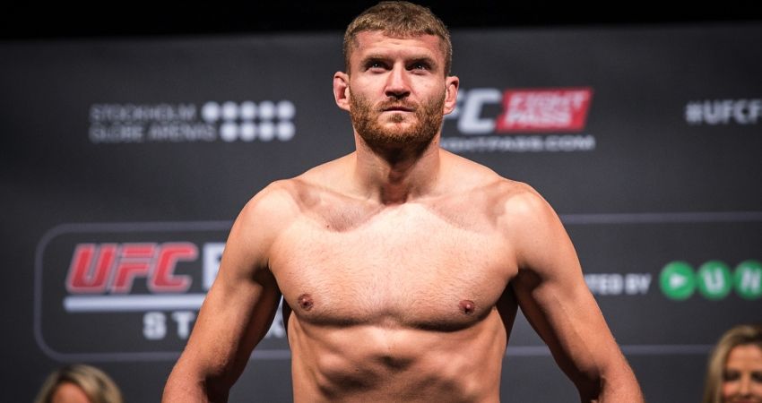 Ян Блахович "задушил" Никиту Крылова на UFC Fight Night Moscow