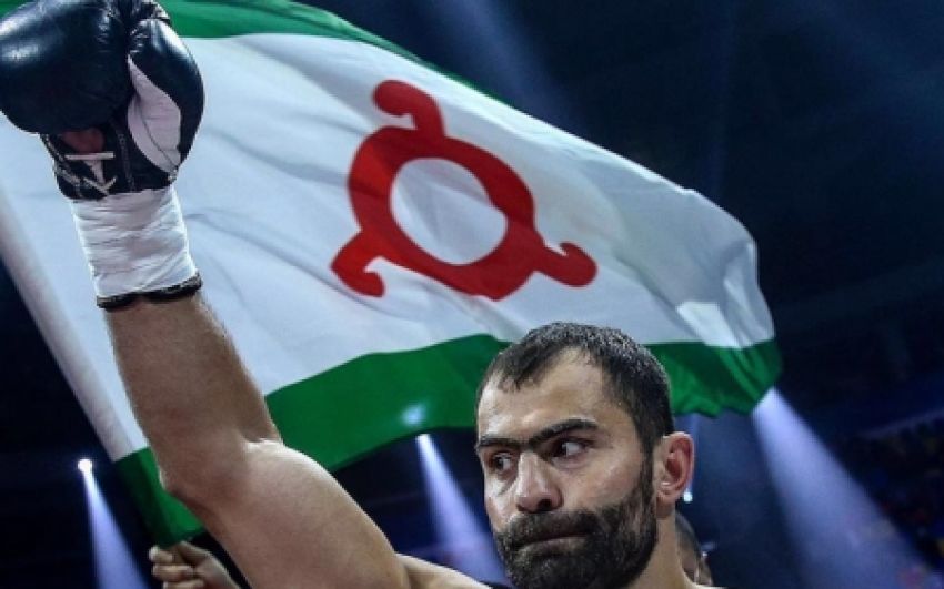Рахим Чахкиев выйдет на ринг 9 сентября в рамках шоу Трояновский-Обара