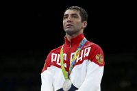 Алоян сразится за титул WBC Silver с никарагуанцем Солано