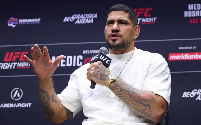 Алекс Перейра назвал свою цель в UFC: "У меня осталась еще одна миссия"
