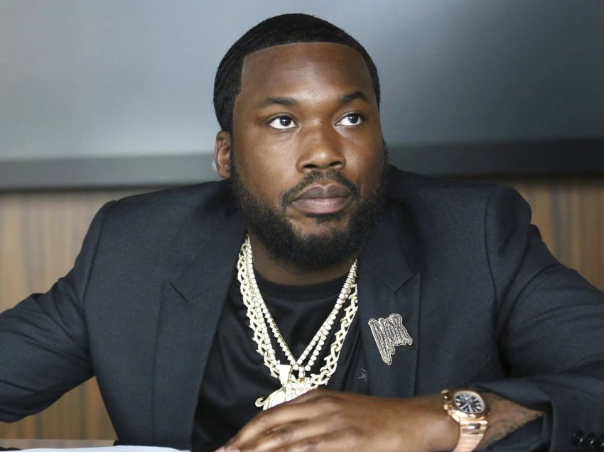 Рэпер Meek Mill рассказал о драке с Гэри Расселлом в рингсайде боя Дэвис-Гарсия