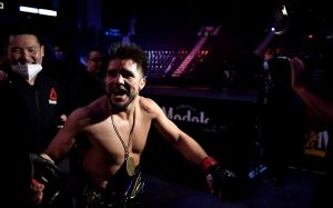 Генри Сехудо объяснил, почему решил возобновить карьеру