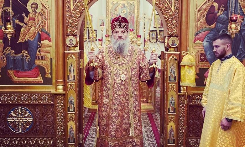Ломаченко выложил фото с митрополитом Лукой, который попал под санкции СНБО